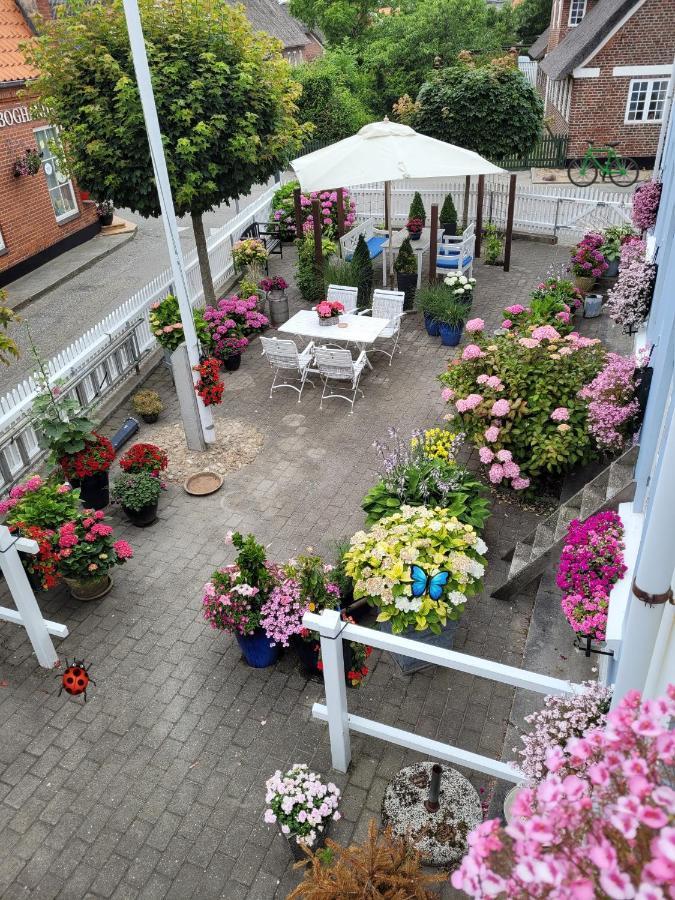 Det Bla Gaestehus Fanø Екстериор снимка